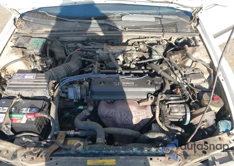 1991 Honda Accord Lx/Ex from USA, damaged, VIN 1HGCB7657MA025644